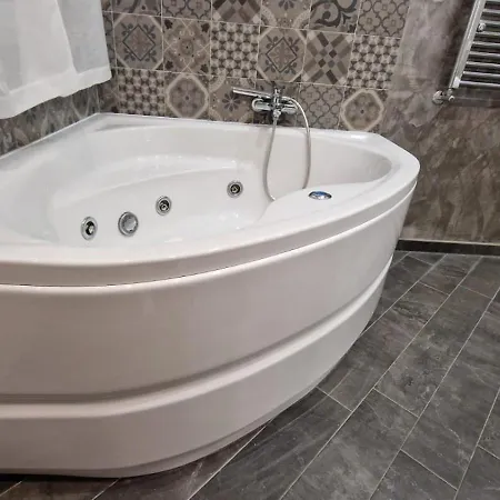 ゲストハウス Major 93 3*