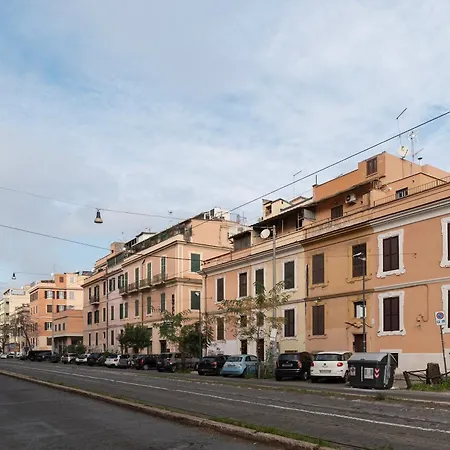 Major 93 ゲストハウス 3*